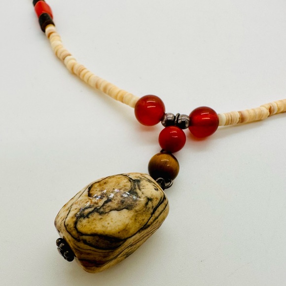 Vintage Heishi Coral Stone Necklace - Picture 12 of 16